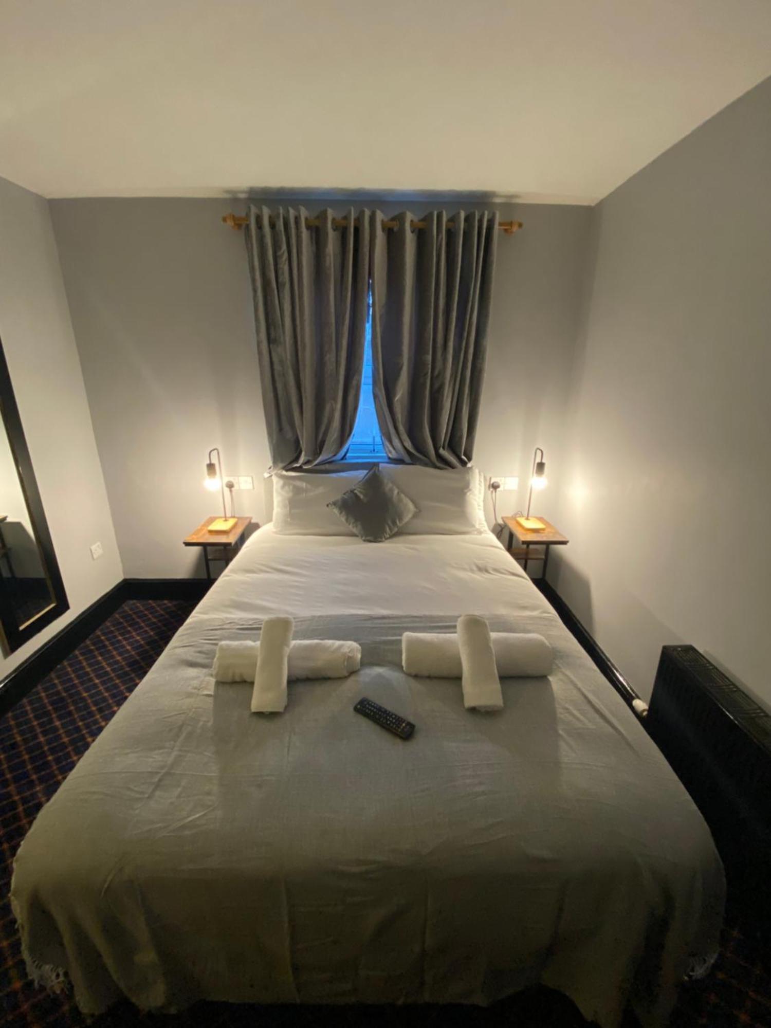 Bay View Rooms At Mentone Hotel Weston-super-Mare Ngoại thất bức ảnh