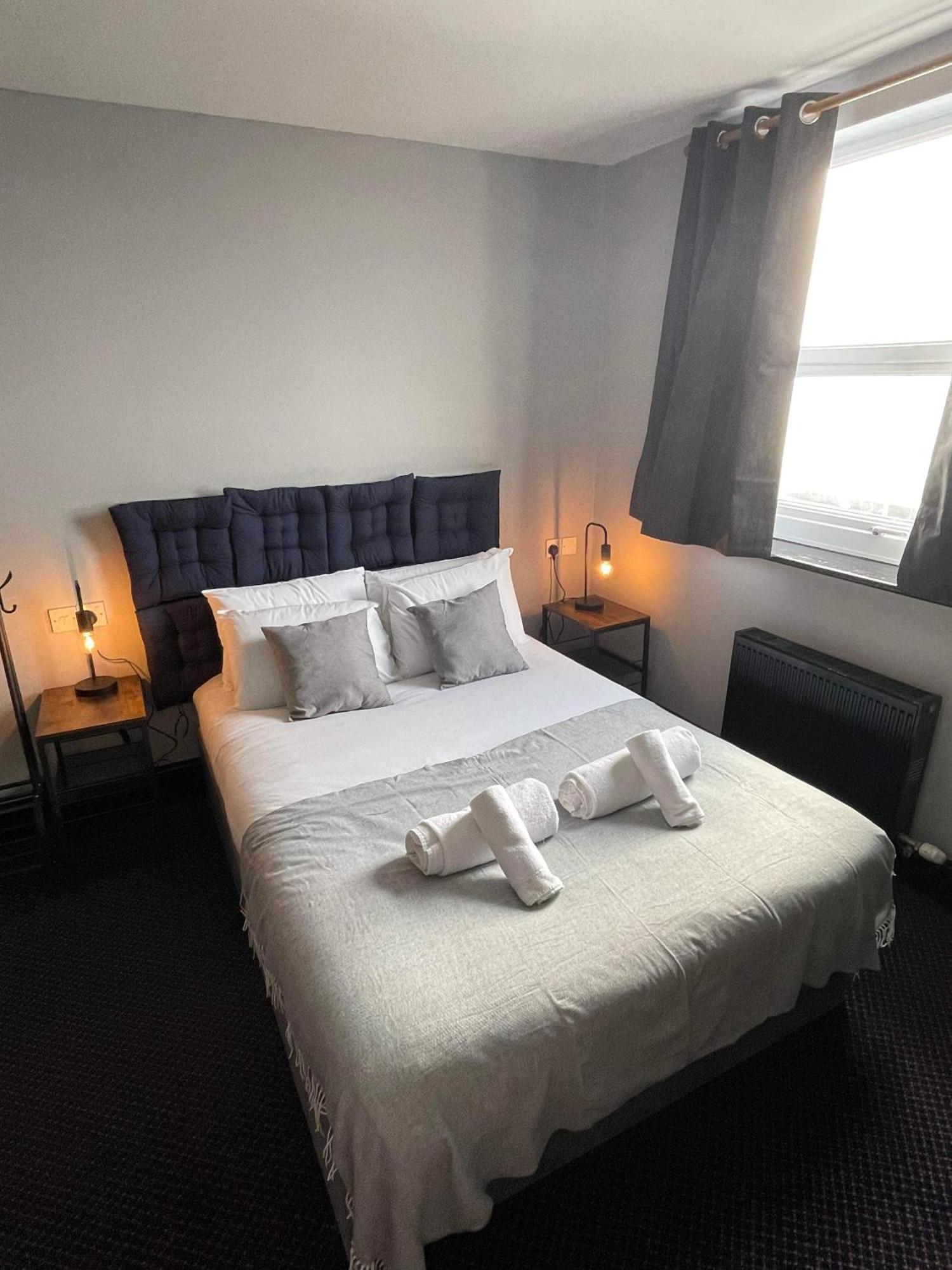 Bay View Rooms At Mentone Hotel Weston-super-Mare Ngoại thất bức ảnh