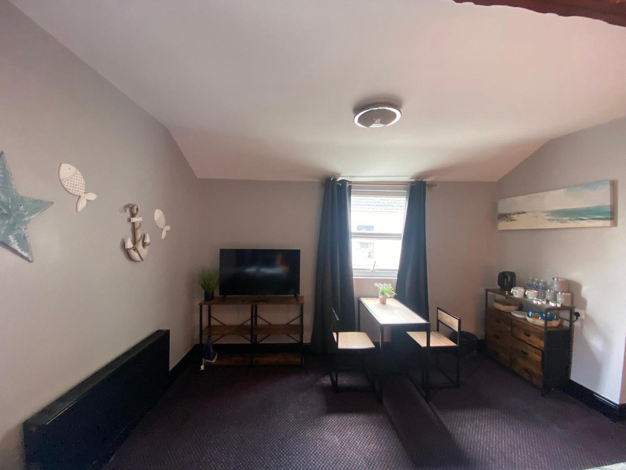 Bay View Rooms At Mentone Hotel Weston-super-Mare Ngoại thất bức ảnh
