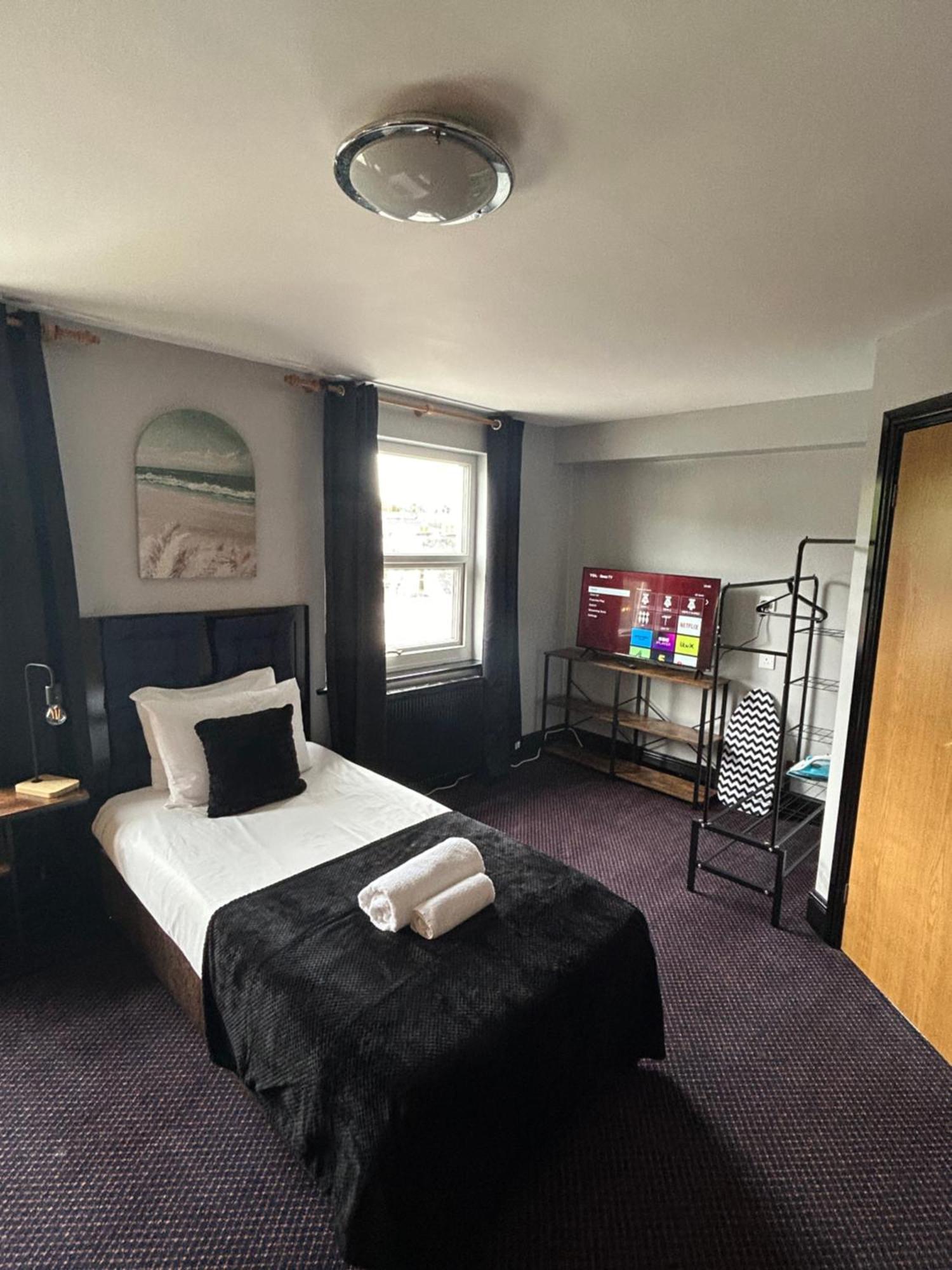 Bay View Rooms At Mentone Hotel Weston-super-Mare Ngoại thất bức ảnh